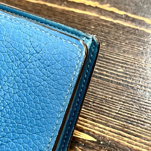 EUC Louis Vuitton Brazza Wallet w/ COA - Picture 4 of 14